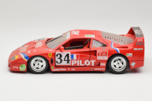 Ferrari F40 LM Pilot #34 Ferte / Thavenin / Palau 24 Hours of Le Mans 1995 Punainen Bburago 1:18 3032-P3 Metalli — kuva 4 / 8