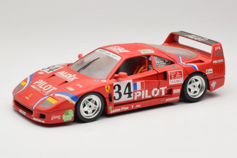 Ferrari F40 LM Pilot #34 Ferte / Thavenin / Palau 24 Hours of Le Mans 1995 Punainen Bburago 1:18 3032-P3 Metalli