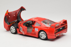 Ferrari F40 #56 Pilot Punainen 1987 Bburago 1:18 3332-P2 Metalli — kuva 5 / 8