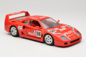 Ferrari F40 #56 Pilot Punainen 1987 Bburago 1:18 3332-P2 Metalli — kuva 6 / 8