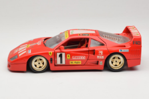 Ferrari F40 Pirelli Agip #1 Ferrari Club Italia Punainen Bburago 1:18 3032-P2 Metalli — kuva 4 / 8