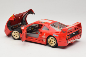 Ferrari F40 Pirelli Agip #1 Ferrari Club Italia Punainen Bburago 1:18 3032-P2 Metalli — kuva 5 / 8