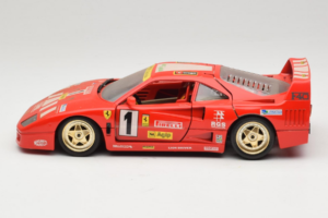 Ferrari F40 Evoluzione #1 Pirelli Agip Punainen Kultaisilla Pyörillä 1992 Bburago 1:18 3042-P2 Metalli — kuva 4 / 8