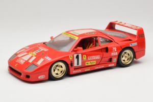 Ferrari F40 Evoluzione #1 Pirelli Agip Punainen Kultaisilla Pyörillä 1992 Bburago 1:18 3042-P2 Metalli