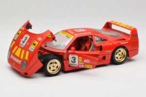 Ferrari F40 #3 Pirelli Punainen 1987 Bburago 1:18 3332-P4 Metalli — kuva 2 / 8