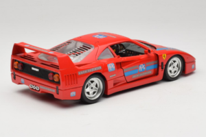 Ferrari F40 PPG Auto Refinish Punainen Bburago 1:18 3332-P1 Metalli — kuva 3 / 8
