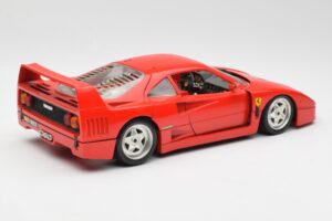 Ferrari F40 Punainen Bburago 1:18 3032 Metalli — kuva 3 / 8