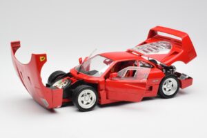 Ferrari F40 Punainen Hot Wheels 1:18 23911 Metalli — kuva 2 / 8