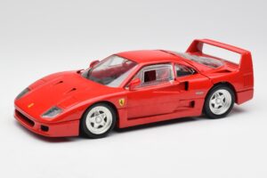 Ferrari F40 Punainen Hot Wheels 1:18 23911 Metalli