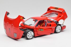 Ferrari F40 Punainen Bburago 1:18 3332 Metalli — kuva 2 / 8