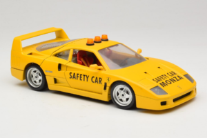 Ferrari F40 Safety Car Keltainen Bburago 1:18 3032-Y2 Metalli — kuva 6 / 8