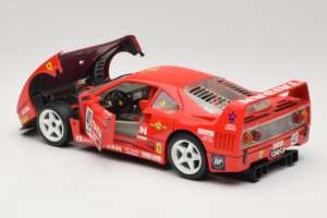 Ferrari F40 #40 T. Ohta / A. Reid Taisan Punainen 1987 Bburago 1:18 3022-T1 Metalli — kuva 5 / 8