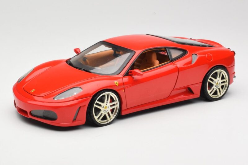 Ferrari F430 Punainen Hot Wheels 1:18 G7160 Metalli