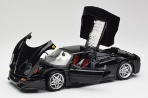Ferrari F50 Musta Hot Wheels 1:18 23910 Metalli — kuva 2 / 8