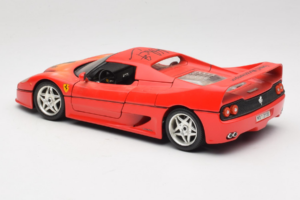 Ferrari F50 Braccio & Gotz M. Schumacher Allekirjoitus Painos Bburago 1:18 MS Metalli — kuva 7 / 8