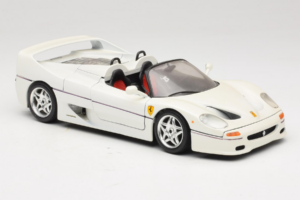 Ferrari F50 Avoauto Valkoinen Bburago 1:18 3352-W1 Metalli — kuva 6 / 8