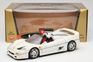 Ferrari F50 Avoauto Valkoinen Bburago 1:18 3352-W1 Metalli — kuva 8 / 8