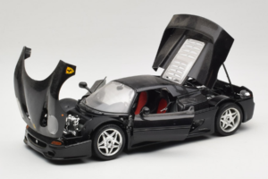 Ferrari F50 Coupe Musta Bburago 1:18 3372-B1 Metalli — kuva 2 / 8