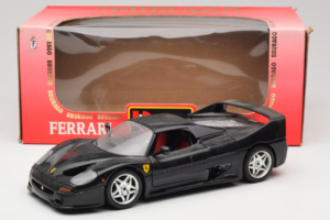 Ferrari F50 Coupe Musta Bburago 1:18 3372-B1 Metalli — kuva 8 / 8