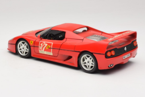 Ferrari F50 Coupe #50 50 Jahre Ferrari Punainen Bburago 1:18 3352-P2 Metalli — kuva 7 / 8