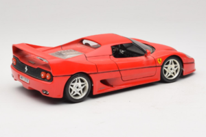 Ferrari F50 Coupe Punainen Bburago 1:18 3382 Metalli — kuva 3 / 8