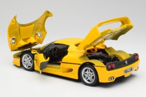 Ferrari F50 Giallo Modena Maisto 1:18 F50001 Metalli — kuva 5 / 8