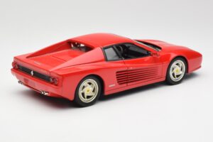 Ferrari F512 M Punainen Hot Wheels 1:18 29758 Metalli — kuva 3 / 8