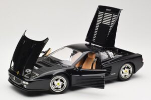 Ferrari F512M Musta Hot Wheels 1:18 23922 Metalli — kuva 2 / 8
