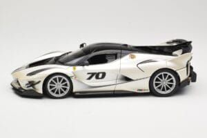 Ferrari FXX-K Evo #70 Valkoinen Bburago 1:18 18-16012 Metalli — kuva 4 / 8