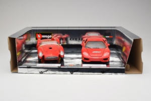 Ferrari Gift Set 250 Testa Rossa & 360 Modena Challenge Punainen Bburago 1:18 GC001 Metalli