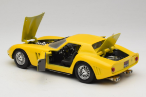Ferrari 250 GTO Keltainen Guiloy 1:18 67525 Metalli — kuva 5 / 8