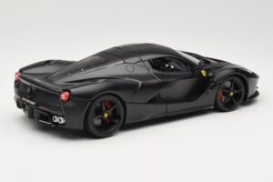 Ferrari LaFerrari F150 Matte Black Bburago 1:18 18-16901BK Metalli — kuva 3 / 8