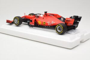 Ferrari SF90 #5 S. Vettel Australian GP 2019 BBR 1:18 BBR191805DIE Hartsi — kuva 5 / 6