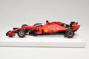 Ferrari SF90 #5 S. Vettel Italian GP Monza 2019 BBR 1:18 BBR191835 Hartsi — kuva 3 / 6