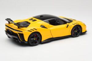 Ferrari SF90 XX Stradale Giallo Modena Bburago 1:18 18-16020Y Metalli — kuva 3 / 8