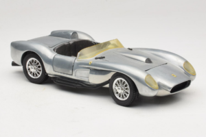 Ferrari Testa Rossa Chrome Silver Hot Wheels 1:18 25737 Metalli — kuva 6 / 8