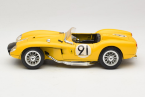 Ferrari 250 Testa Rossa #91 Keltainen Rajoitettu Erä Bburago 1:18 3007-Y1 Metalli — kuva 4 / 8