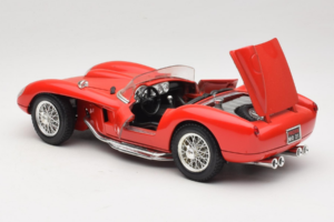 Ferrari 250 Testa Rossa Punainen Bburago 1:18 3007-P2 Metalli — kuva 5 / 8
