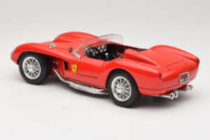 Ferrari 250 Testa Rossa Punainen Bburago 1:18 3007-P2 Metalli — kuva 7 / 8