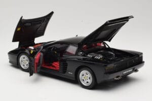 Ferrari Testarossa Musta Kyosho 1:18 08425BK Metalli — kuva 5 / 8