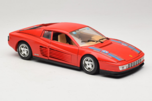 Ferrari Testarossa PPG Auto Refinish Punainen Bburago 1:18 3039-P3 Metalli — kuva 6 / 8