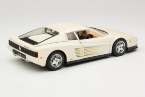 Ferrari Testarossa Valkoinen Bburago 1:18 3019-W1 Metalli — kuva 3 / 8