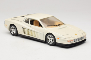 Ferrari Testarossa Valkoinen Bburago 1:18 3019-W1 Metalli — kuva 6 / 8
