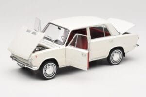 Fiat 124 Valkoinen IXO 1:18 18CMC205OP Metalli — kuva 2 / 8