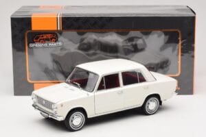 Fiat 124 Valkoinen IXO 1:18 18CMC205OP Metalli — kuva 8 / 8