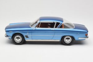 Fiat 2300 S Coupe Sininen BoS Models 1:18 BOS161 Hartsi — kuva 3 / 6
