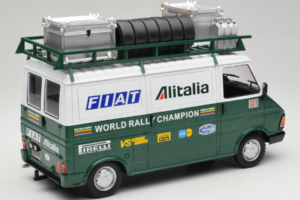 Fiat 242 Alitalia Rally Team Assistance With Trailer 1978 IXO 1:18 18CMC027WX Metalli — kuva 3 / 7