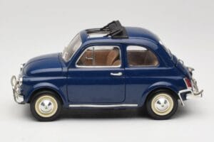 Fiat 500 L Sininen Bburago 1:18 3327 Metalli — kuva 4 / 8