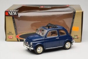 Fiat 500 L Sininen Bburago 1:18 3327 Metalli — kuva 8 / 8