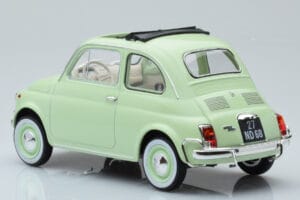 Fiat 500 L Vaaleanvihreä Norev 1:18 187773 Metalli — kuva 5 / 6